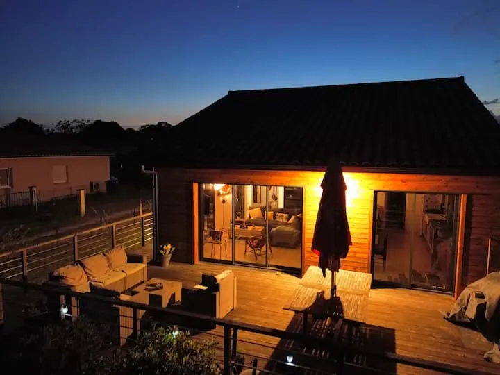 Photo de Chaleureuse Maison en Bois